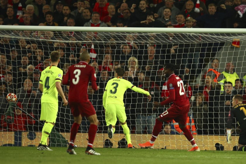 "Ливерпуль" забивает 4-й гол в ворота "Барселоны"